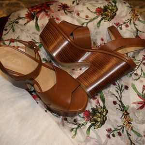 MICHAEL Michael Kors Divia Brown Leather Sandals